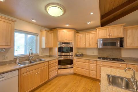 620 N 3rd St, Patterson, CA 95363 photo 9