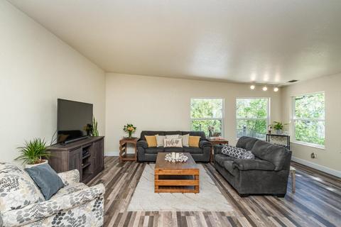 455 Pleasant St, Colfax, CA 95713 photo 7