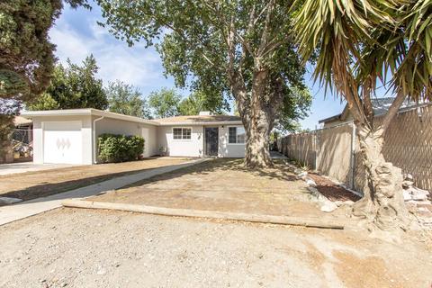 8612 Wilson, Patterson, CA 95363 photo 1