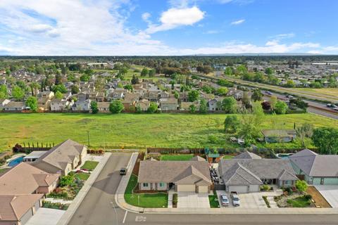 714 Need Ct, Galt, CA 95632 photo 10