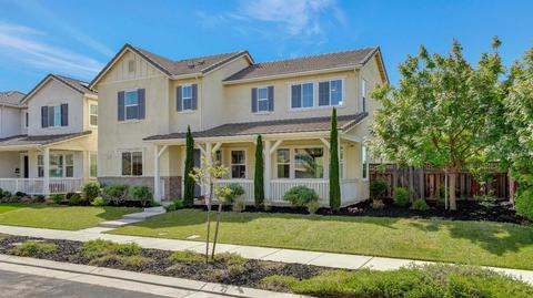 700 Channel Dr, Lathrop, CA 95330 photo 2
