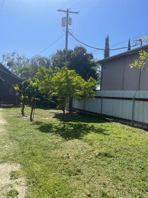 311 E Pine St, Lodi, CA 95240 photo 14