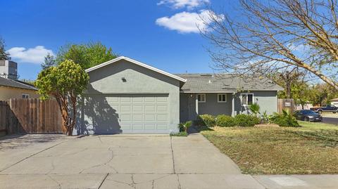 2105 Estep Dr, Modesto, CA 95350 photo 2