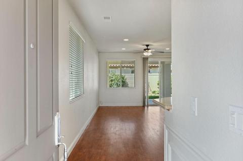 2335 Pepper Tree Ln, Manteca, CA 95336 photo 4
