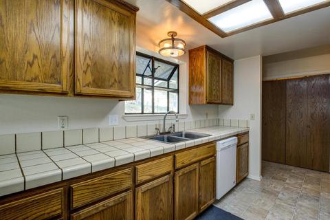 21745 El Puma Cir, Sonora, CA 95370 photo 10