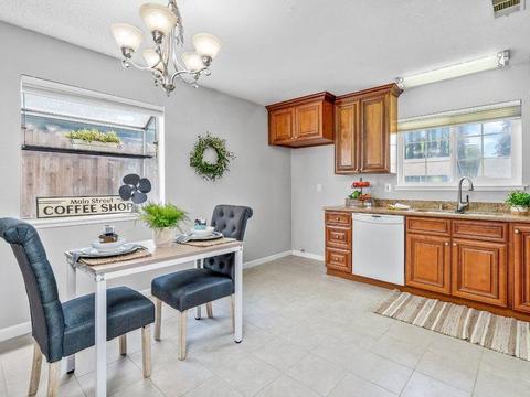 5609 Vall Ct, Carmichael, CA 95608 photo 10
