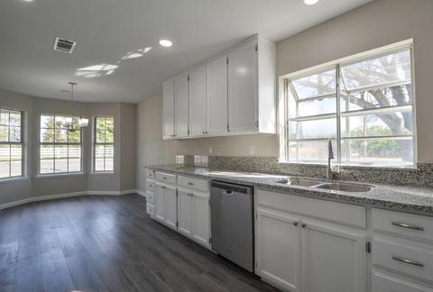 55 N Daubenberger Rd, Turlock, CA 95380 photo 10