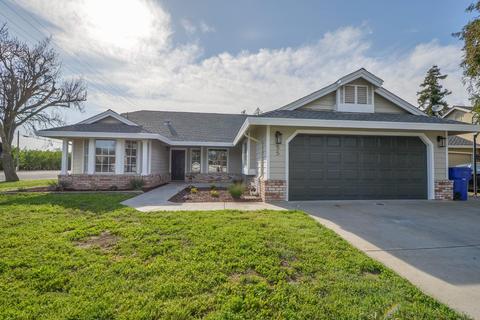 55 N Daubenberger Rd, Turlock, CA 95380 photo 1