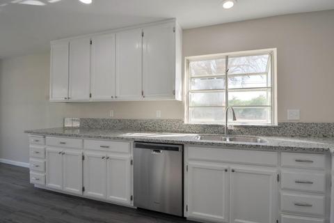 55 N Daubenberger Rd, Turlock, CA 95380 photo 11