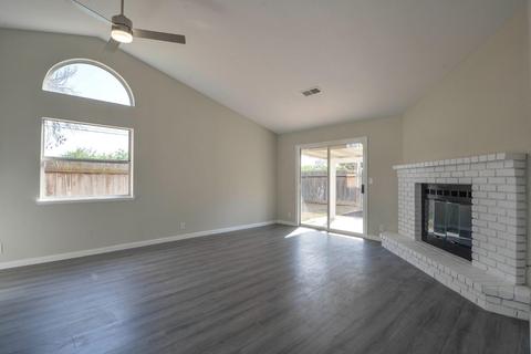 55 N Daubenberger Rd, Turlock, CA 95380 photo 8