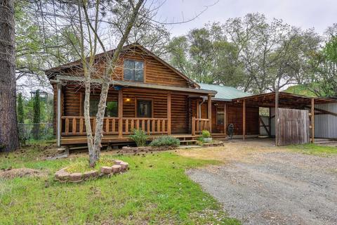 630 Sierra St, Jackson, CA 95642 photo 2