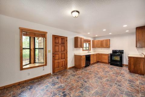 630 Sierra St, Jackson, CA 95642 photo 22