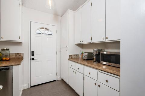 2105 E 8th St, Davis, CA 95618 photo 7