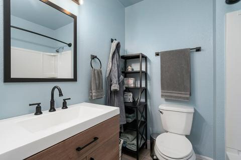 2105 E 8th St, Davis, CA 95618 photo 15