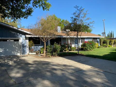 114 Sunset Ct, Patterson, CA 95363 photo 3