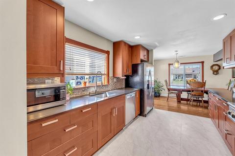 217 Palin Ave, Galt, CA 95632 photo 11