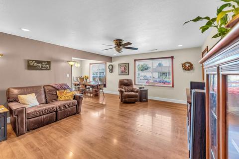 217 Palin Ave, Galt, CA 95632 photo 5