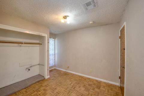 1505 Radcliffe Ave, Modesto, CA 95358 photo 14