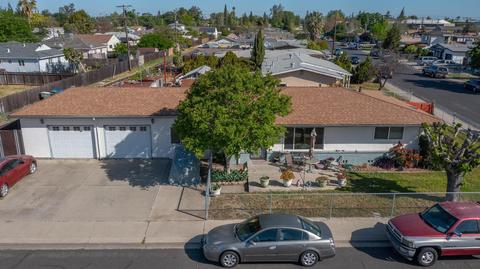 405 Lupton St, Manteca, CA 95337 photo 1