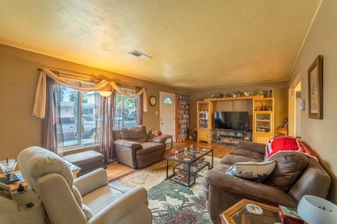 405 Lupton St, Manteca, CA 95337 photo 7