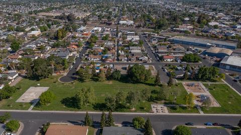 405 Lupton St, Manteca, CA 95337 photo 36