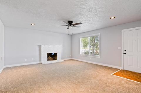 1362 7th St, Ripon, CA 95366 photo 4