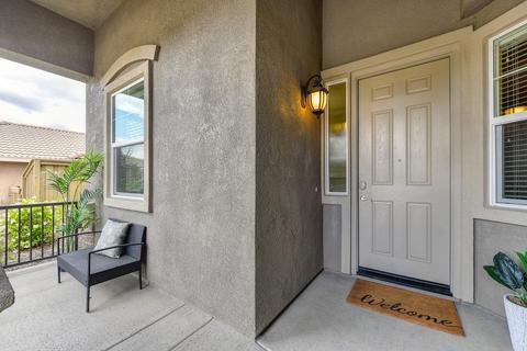 654 Lefevre Dr, Folsom, CA 95630 photo 4