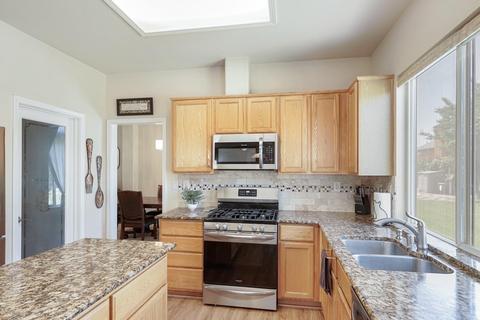 8025 Arum Pl, Antelope, CA 95843 photo 13
