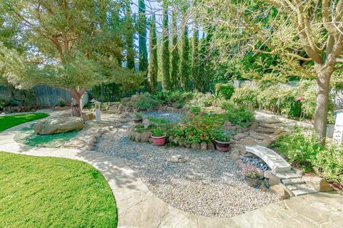1732 Arena Dr, Davis, CA 95618 photo 34