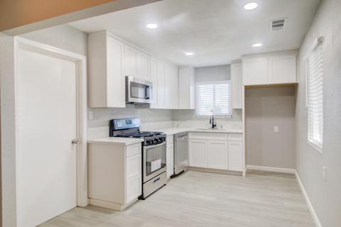 2912 Garrison St, Ceres, CA 95307 photo 3