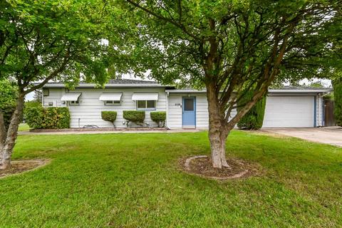 3320 Garfield Ave, Carmichael, CA 95608 photo 2