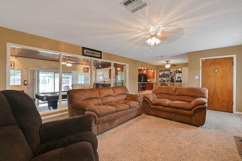 3320 Garfield Ave, Carmichael, CA 95608 photo 9
