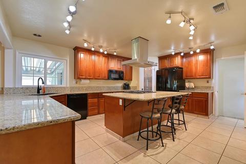 3320 Garfield Ave, Carmichael, CA 95608 photo 4