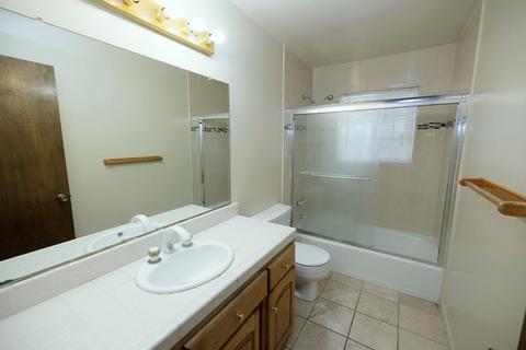 701 Georgetown Ave, Turlock, CA 95382 photo 19