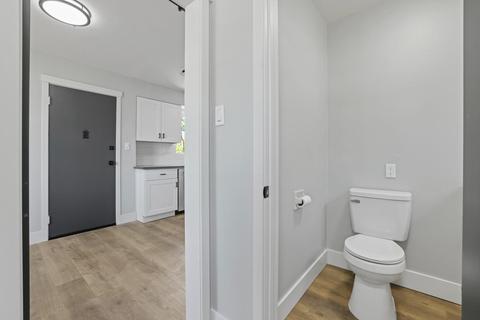 1136 E Morris Ave, Modesto, CA 95350 photo 14