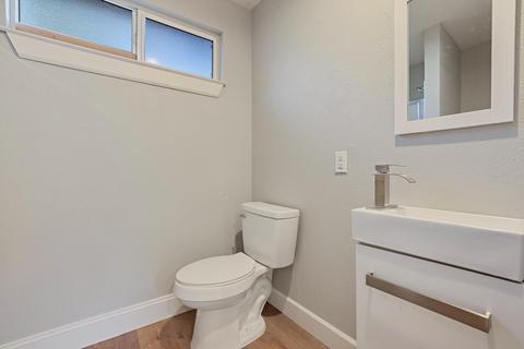 1136 E Morris Ave, Modesto, CA 95350 photo 53
