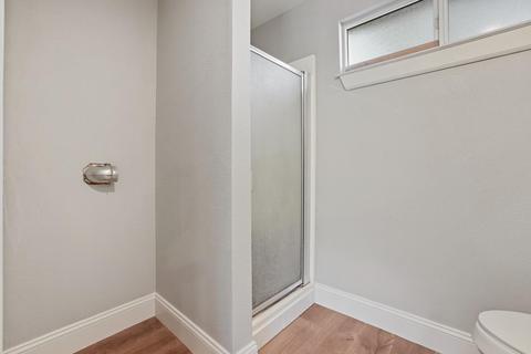 1136 E Morris Ave, Modesto, CA 95350 photo 50