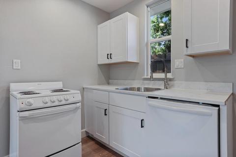 1136 E Morris Ave, Modesto, CA 95350 photo 52