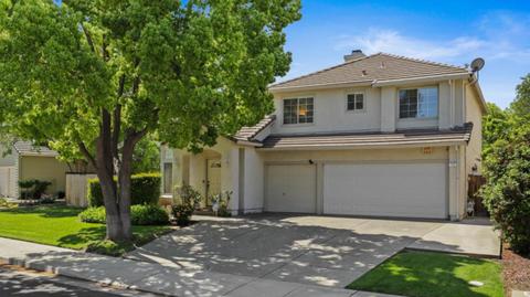 710 Larkspur Dr, Tracy, CA 95376 photo 4