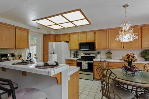 710 Larkspur Dr, Tracy, CA 95376 photo 12