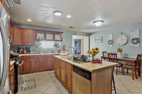 959 Solari Ave, Stockton, CA 95205 photo 11