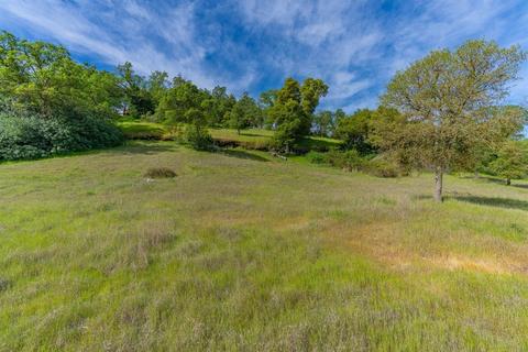 692 White Owl Dr, Wallace, CA 95254 photo 1