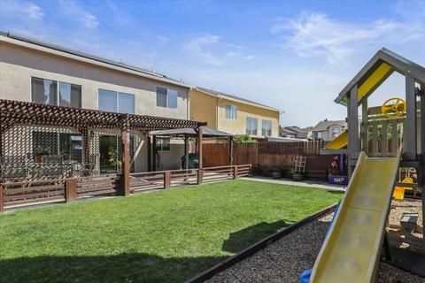 744 Jackolyn Dr, Manteca, CA 95336 photo 32
