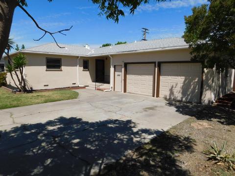 1309 Bowen Ave, Modesto, CA 95350 photo 1