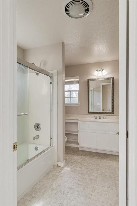 3837 Olivebranch Ln, Carmichael, CA 95608 photo 18