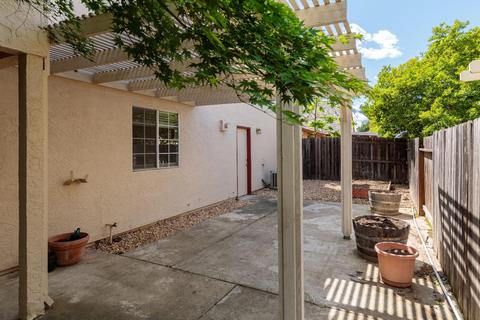 3837 Olivebranch Ln, Carmichael, CA 95608 photo 30