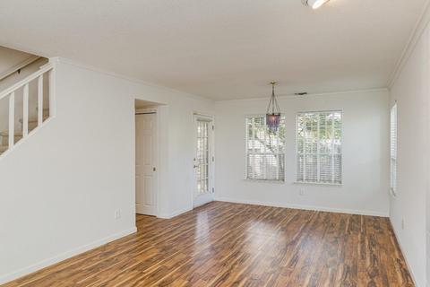 3837 Olivebranch Ln, Carmichael, CA 95608 photo 5