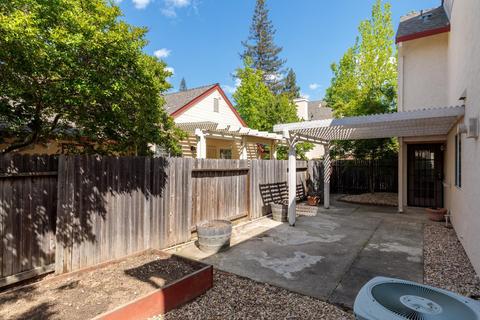3837 Olivebranch Ln, Carmichael, CA 95608 photo 31