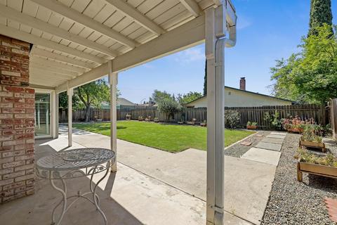 1205 Lillian Dr, Modesto, CA 95355 photo 29