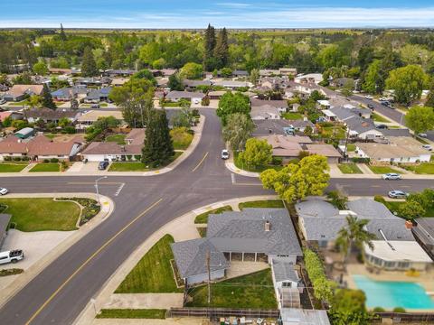 1020 Edgewood, Lodi, CA 95240 photo 7